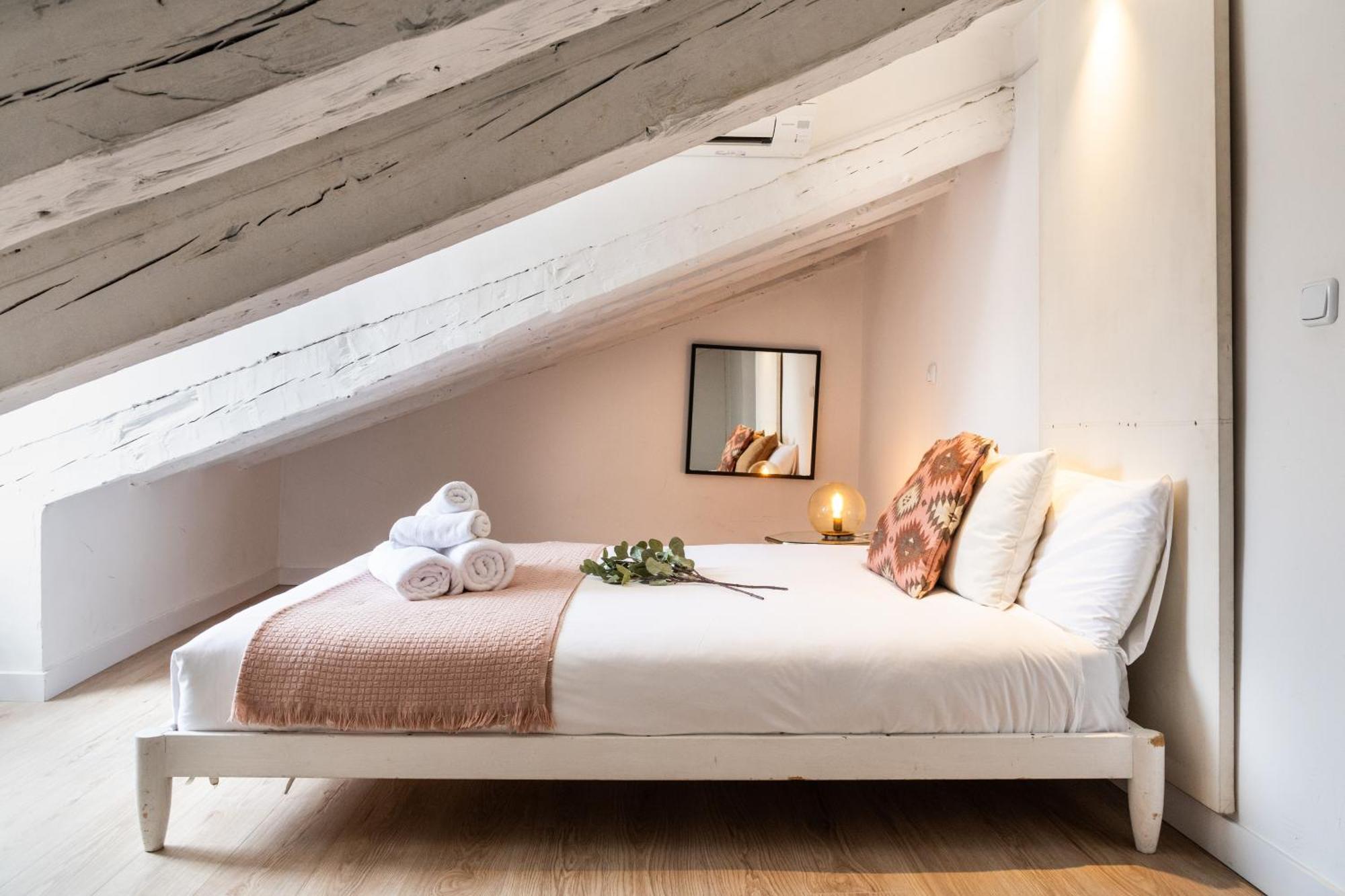 Apartmán Charming Fuencarral II Madrid Exteriér fotografie